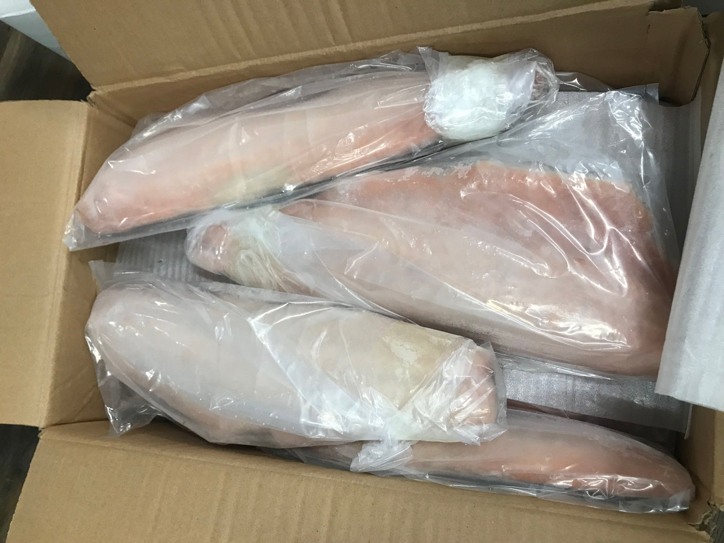 Salmon Fillet (25 lb / 40 lb)